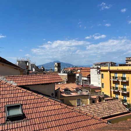 Historic Center Apartments Sorrento Esterno foto